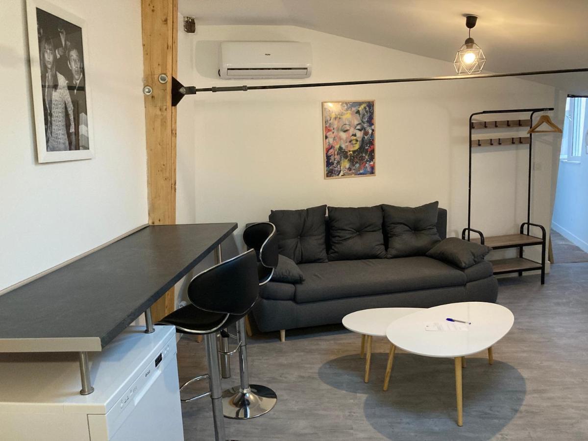 Le Celebrity Apartment Ажан Екстериор снимка